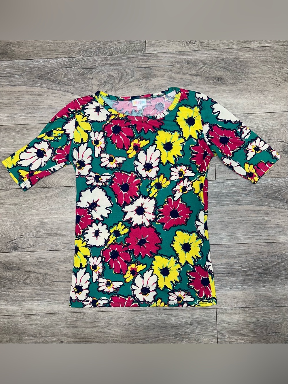 LuLaRoe Women's Blouse T-Shirt Green Multi Color Pink Yellow Floral Print XS